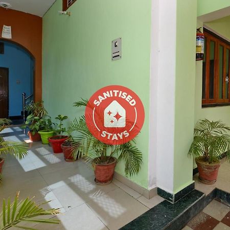 Oyo 4409 Hotel Chaitanya Inn Varanasi Exterior foto